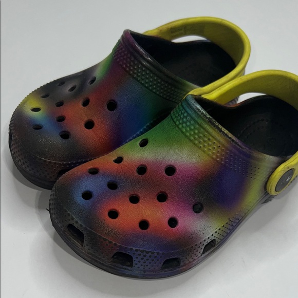 CROCS Multicolor Kids Water Shoes - Picture 5 of 8